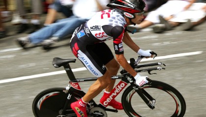 开云电竞app-特色篮球文化走入中小学课堂，助力校园体育教育提升，篮球特色学校实施方案