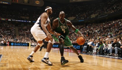 开云体育 kaiyun sports-《电竞行业数字安全：如何防止外挂与博彩风险》，电竞网络解决方案