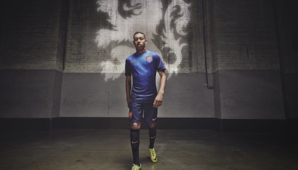 开云集团中国官网-【比赛分析】马克·塞尔比如何用防守协助攻势？，马克塞尔比的球杆